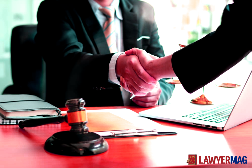 When You Should Hire a Lawyer