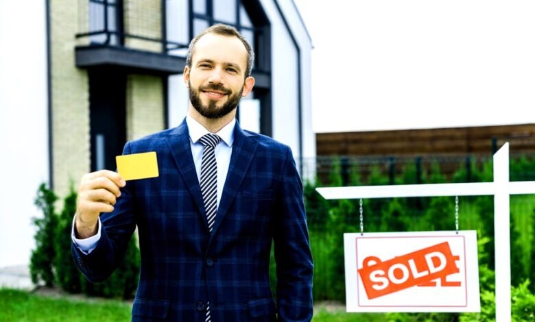 hire a real estate agent